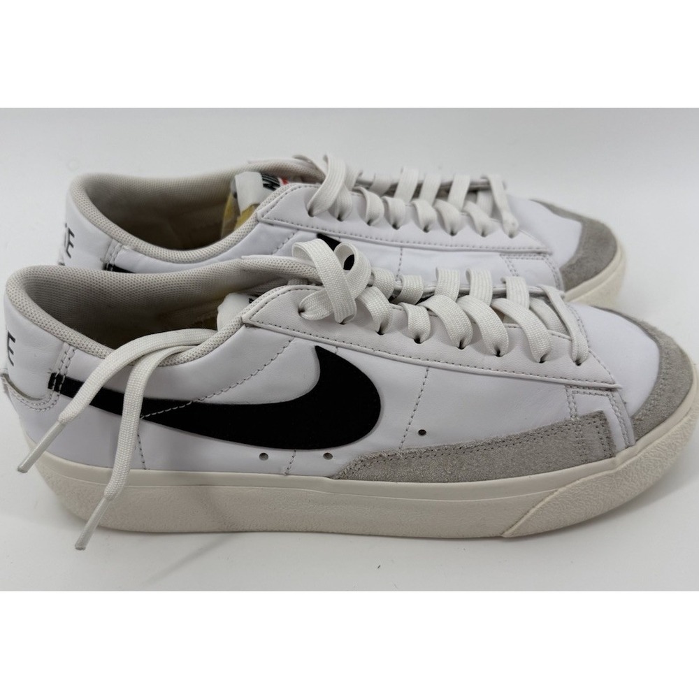 Nike Blazer‎ Low Platform White/Black Women's Size 9 DJ0292-101